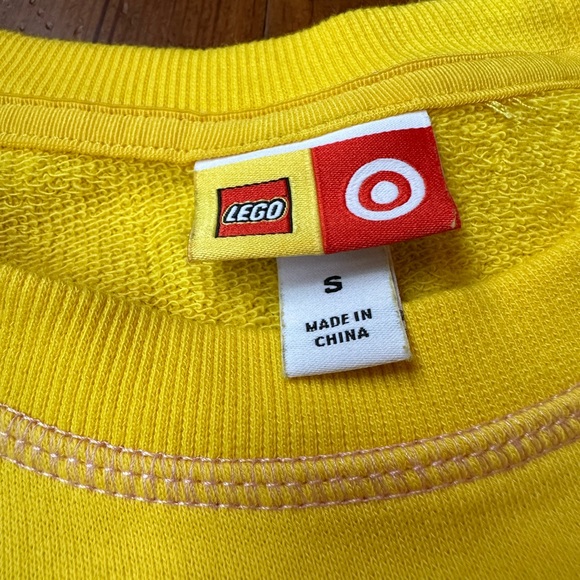 Women’s Lego for Target Sweatshirt 🎯 - Picture 4 of 7